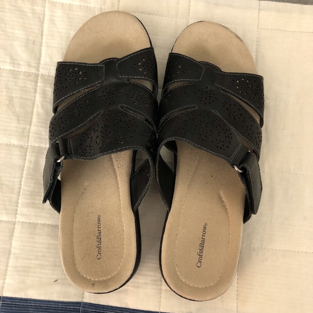 Women’s sandals